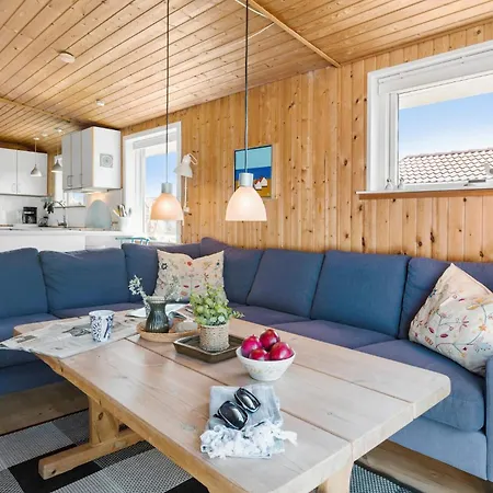 Beautiful In With House A Panoramic View